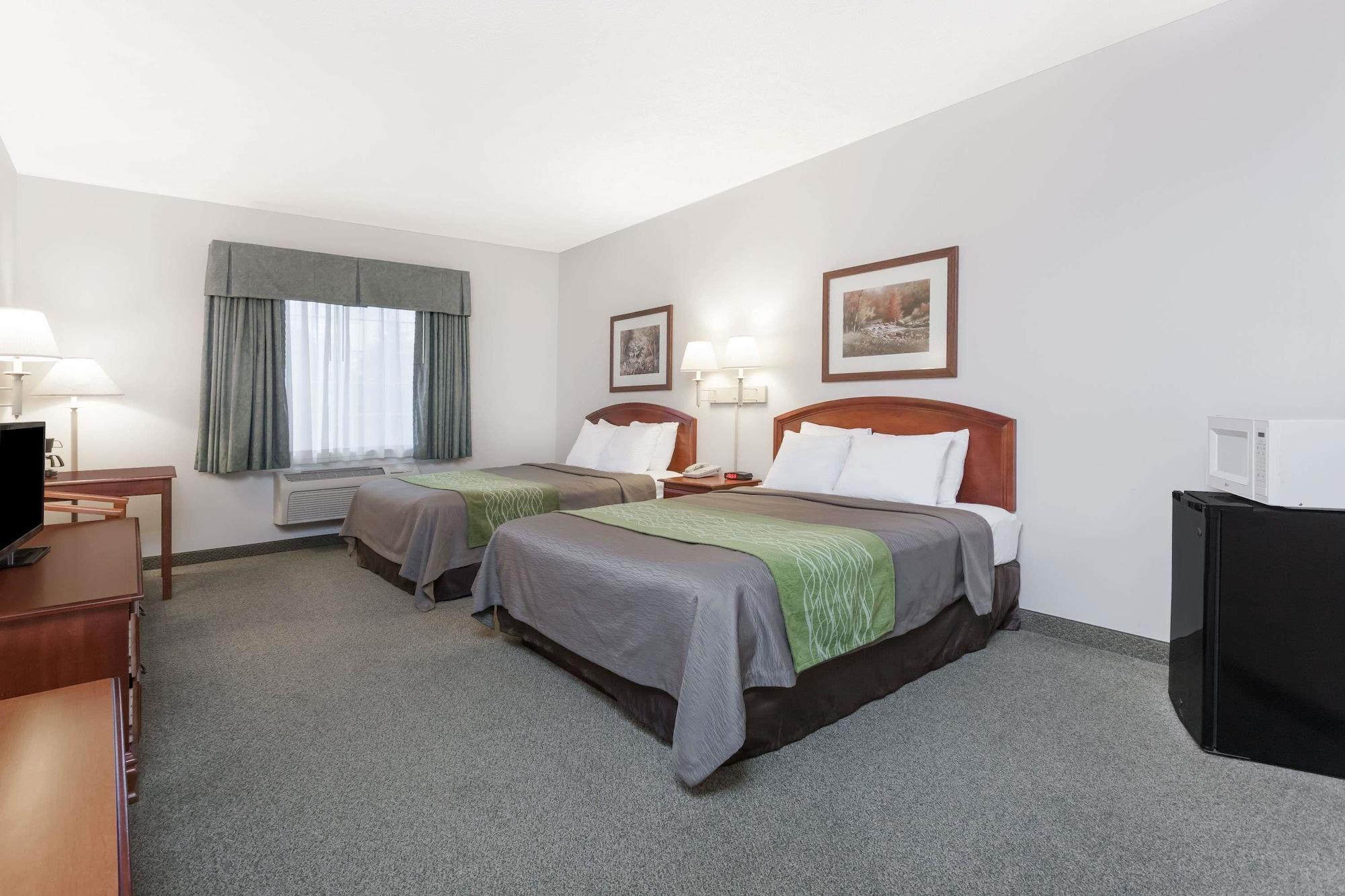 Days Inn By Wyndham Pentwater Εξωτερικό φωτογραφία