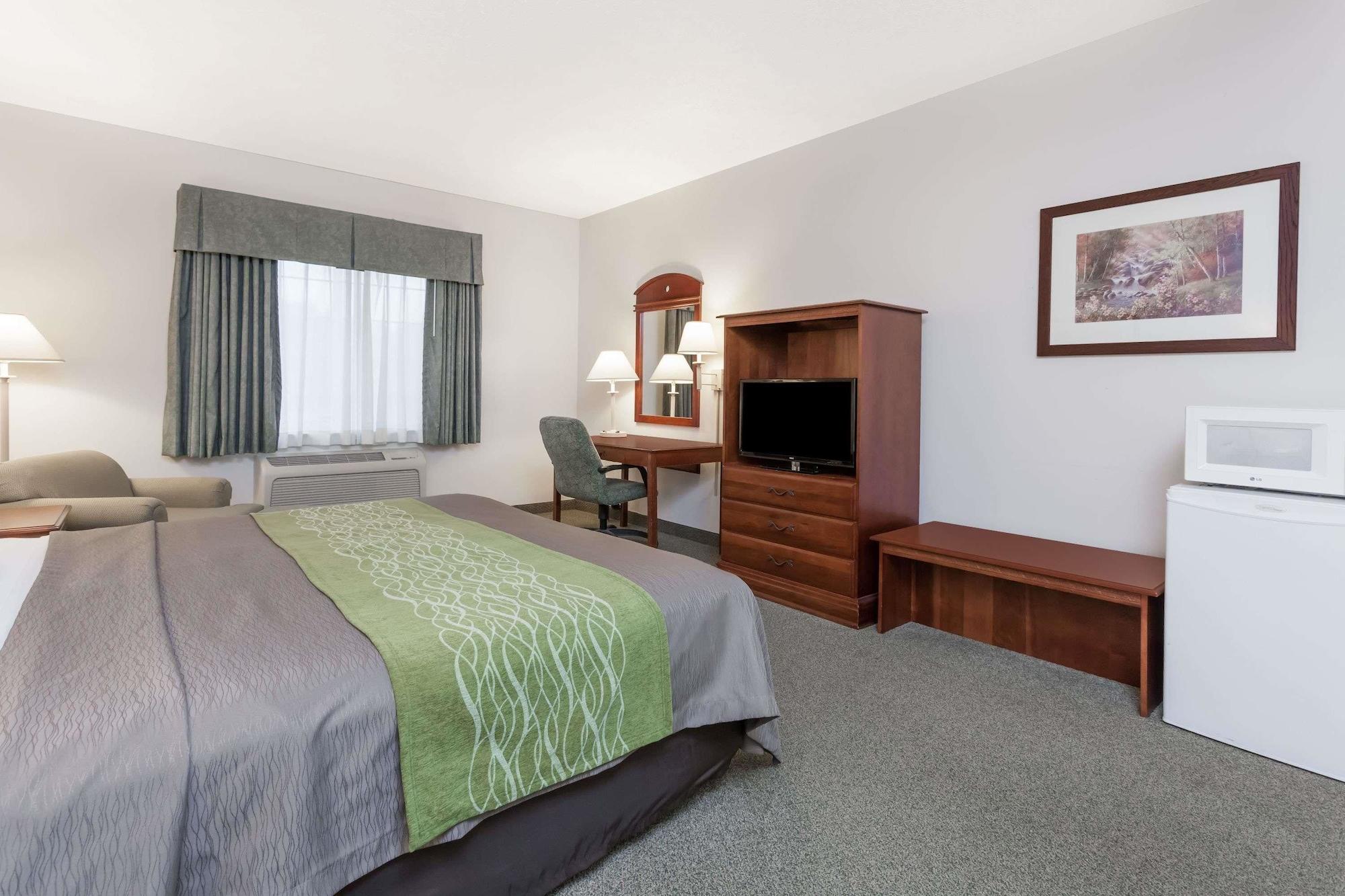 Days Inn By Wyndham Pentwater Εξωτερικό φωτογραφία